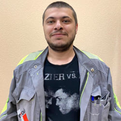 Специалист Гайдар Бахтиярович